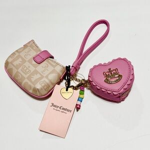 Juicy couture beige cream sweet break time wristlet NWT